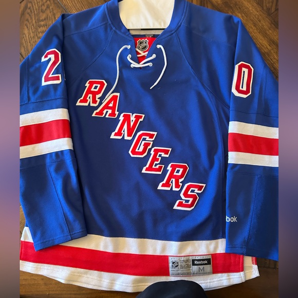 Signed Reebok Chris Kreider New York Rangers Jersey - Picture 3 of 6